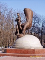 Памятник в Хмельницком