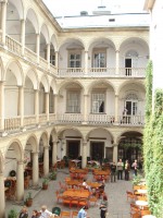 Итальянский дворик