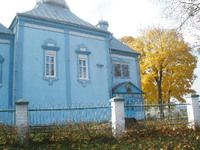 Покровська церква в Краєві восени.
