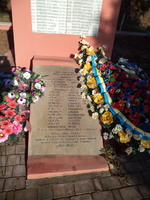 Пам'ятник радянським воїнам, які загинули при визволенні м. Винники від німецько-фашистських загарбників у липні 1944 року